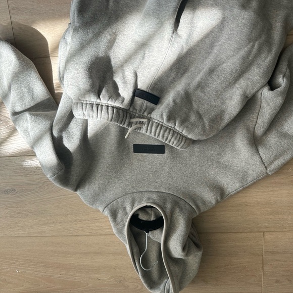 Essentials Gray Kids Matching Set - Picture 2 of 4